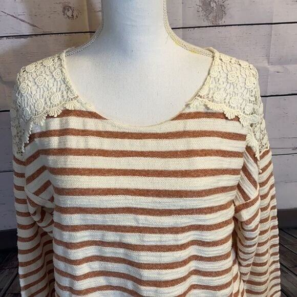 Doe Rae Shirt Womens Large Ivory Orange Striped Lace Boho Boxy Rayon Textured - Picture 4 of 12